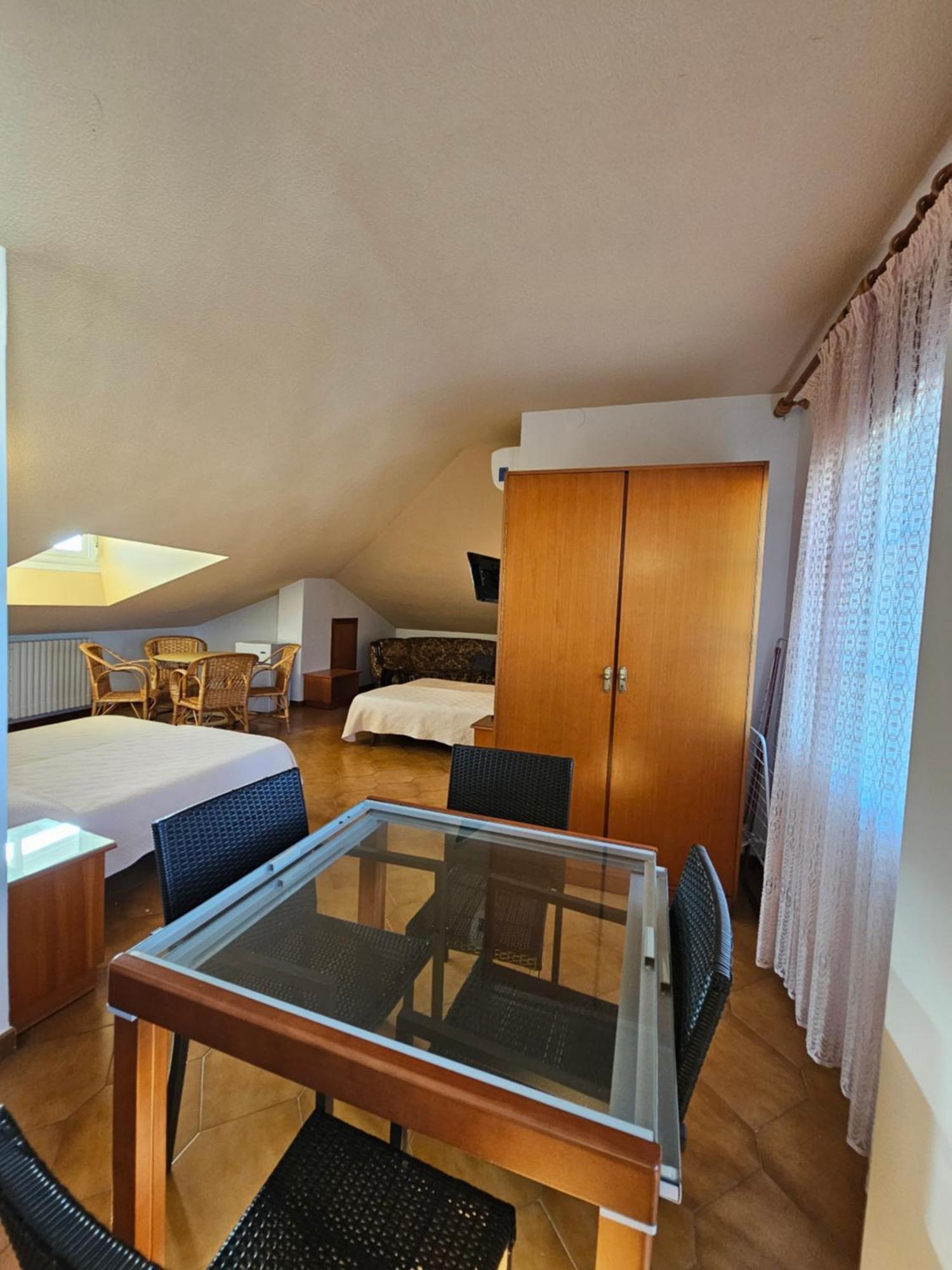 Hotel Blue Spot 马尔格莱特德玛 外观 照片