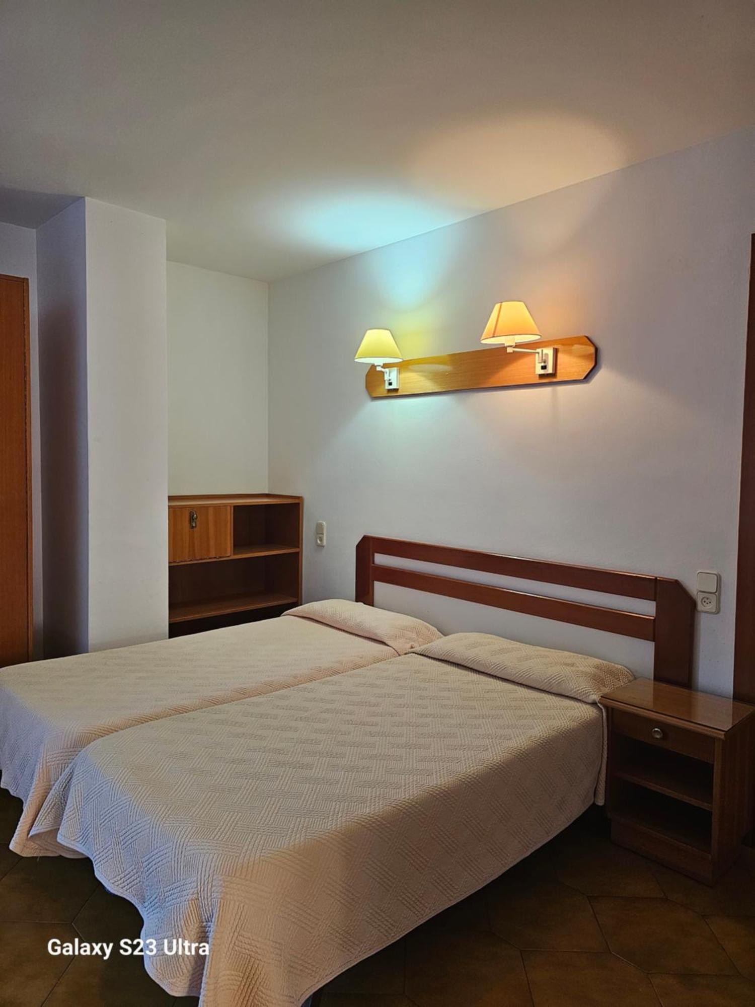 Hotel Blue Spot 马尔格莱特德玛 外观 照片