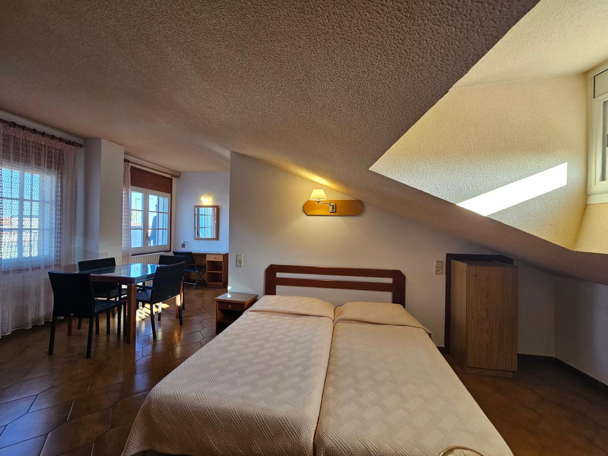 Hotel Blue Spot 马尔格莱特德玛 外观 照片